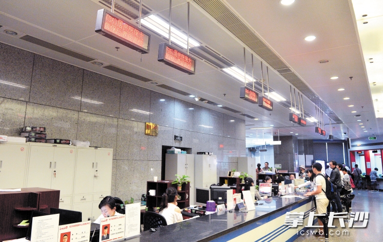 阜阳同城24小时医保提取(同城医保卡转移怎么办理)