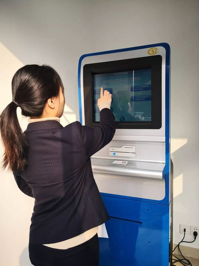 阜阳24小时套医保卡回收(24小时套医保卡回收什么意思)